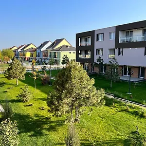 Libertatii Gardens Residences Апартаменты Отопени